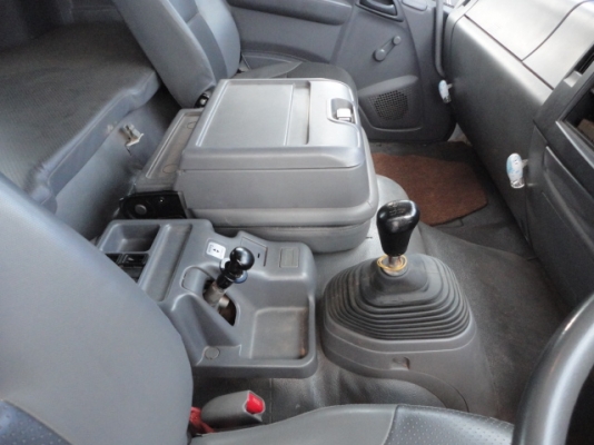 10 ล้อดั้ม2เพลา ISUZU 300 แรง ปี53 ไมล์แสนกว่าๆ ไม่เคยมีอุบัติเหตุ