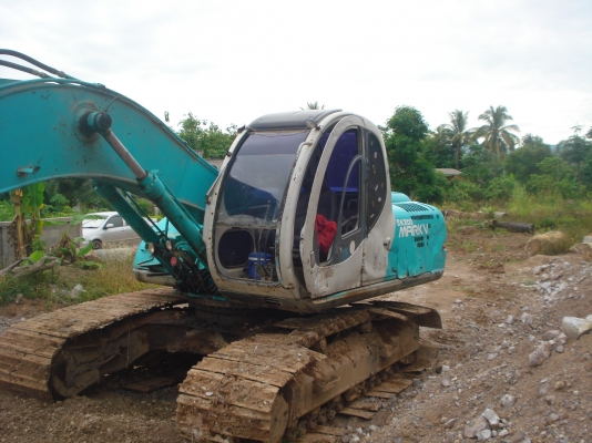 ขายดาวน์แบคโฮ KOBELCO MARK-5 SUPER SK200 ขายดาวน์แบคโฮ KOBELCO MARK-5 SUPER SK200