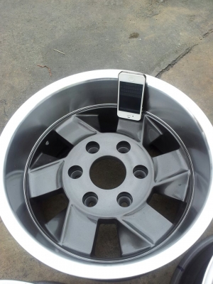 ขายล้อ 15x8.5 6 รู