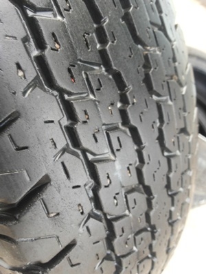 ขายยาง205R16ปี11 BRIDGESTONE DUELER  H/T   1 ชุด