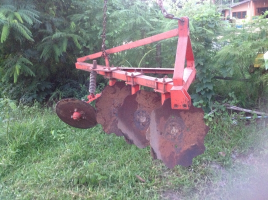 ขายผานติดรถไถ กลบฟาง 34 แรง 4.000บาท