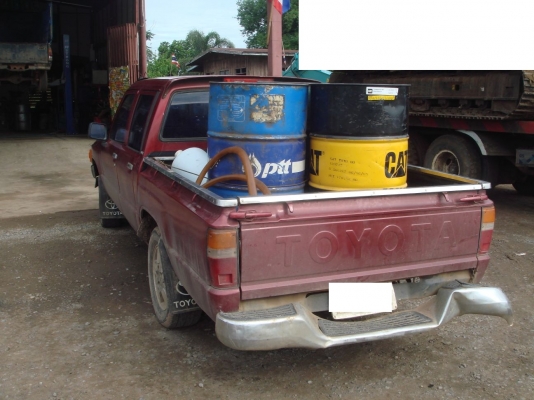 ขาย HILUX HERO 2.4 ปี2532 สีแดง 4 ประตู สภาพดีเยี่ยม รถบ้านเจ้าของขายเอง