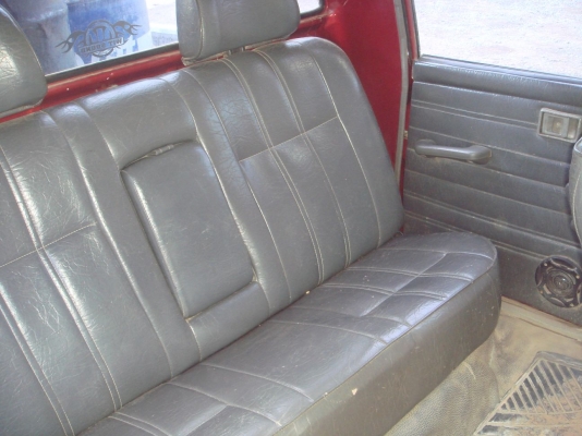 ขาย HILUX HERO 2.4 ปี2532 สีแดง 4 ประตู สภาพดีเยี่ยม รถบ้านเจ้าของขายเอง