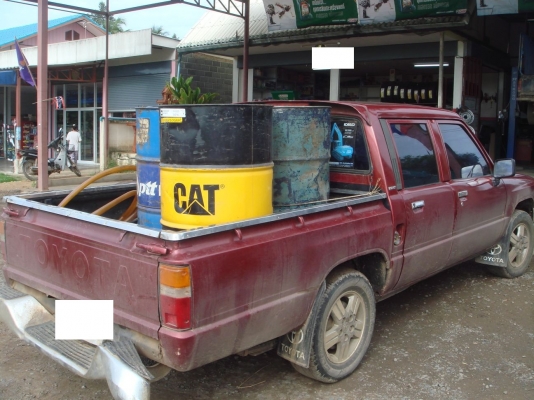 ขาย HILUX HERO 2.4 ปี2532 สีแดง 4 ประตู สภาพดีเยี่ยม รถบ้านเจ้าของขายเอง