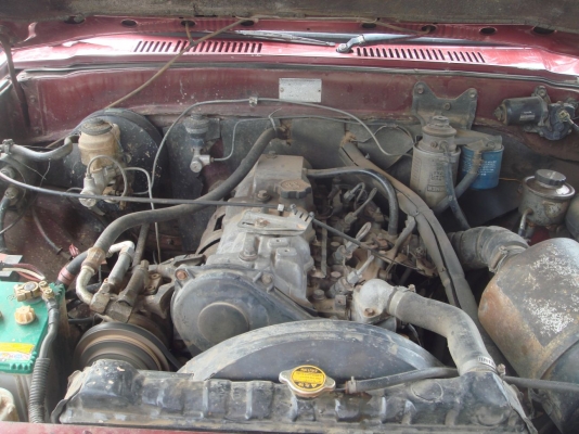 ขาย HILUX HERO 2.4 ปี2532 สีแดง 4 ประตู สภาพดีเยี่ยม รถบ้านเจ้าของขายเอง