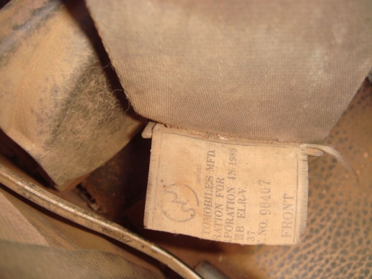 ขาย HILUX HERO 2.4 ปี2532 สีแดง 4 ประตู สภาพดีเยี่ยม รถบ้านเจ้าของขายเอง