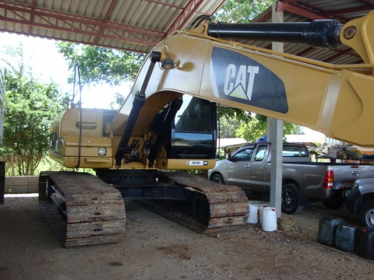 CAT 320D รุ่นก่อนคอมมอนเรล ทนอึด ประหยัด ไม่มีปัญหา ยังใช้งานอยู่