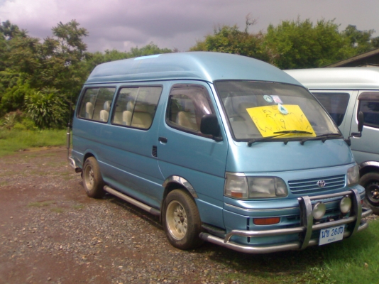 ขายหลังคาสูงปี95เครื่อง2800แต่งVIPสภาพสวยๆพร้อมใช้งานคับ