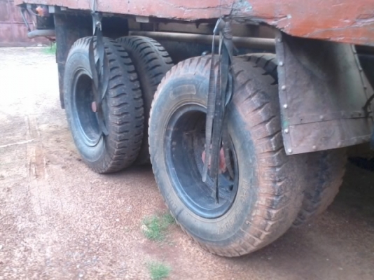 ขาย10ล้อหน้ายาว 2เพลาใหญ่ เครื่องHO7C 180 Hpราคาถูกสุดๆคับพี่น้อง