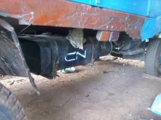 ขาย10ล้อหน้ายาว 2เพลาใหญ่ เครื่องHO7C 180 Hpราคาถูกสุดๆคับพี่น้อง