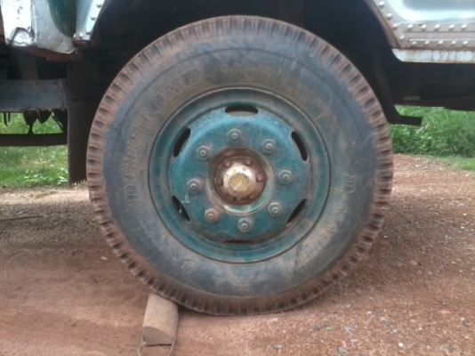 ขาย10ล้อหน้ายาว 2เพลาใหญ่ เครื่องHO7C 180 Hpราคาถูกสุดๆคับพี่น้อง