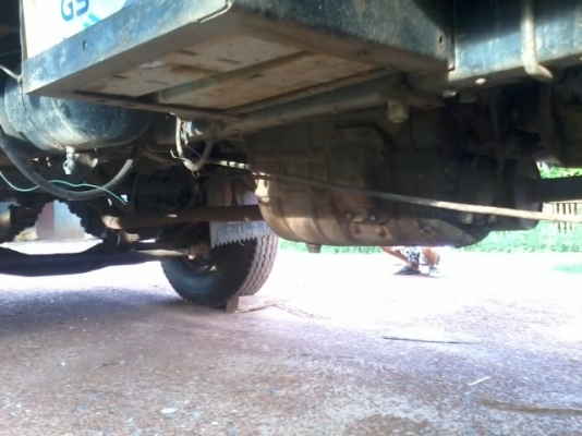 ขาย10ล้อหน้ายาว 2เพลาใหญ่ เครื่องHO7C 180 Hpราคาถูกสุดๆคับพี่น้อง