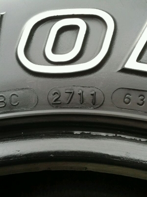 ขายยาง Mud Maxxis 762 ขนาด 31/10.5R15 ปี 11 สภาพสวย ขายยาง Mud Maxxis 762 ขนาด 31/10.5R15 ปี 11 สภาพสวย