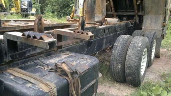 รถมิตซู 10 ล้อดั้ม FN527M - A 195 แรงม้า สนใจติดต่อ 081 - 6079515 รถมิตซู 10 ล้อดั้ม FN527M - A 195 แรงม้า สนใจติดต่อ 081 - 6079515