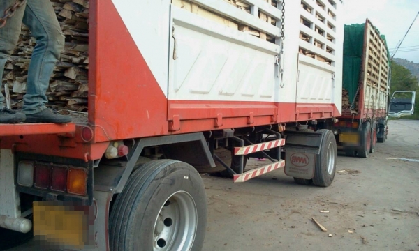 ISUZU FVM 230 แรงม้า ยางเรเดียลไม่มียางใน 18 เส้น