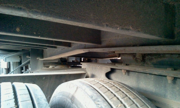 ISUZU FVM 230 แรงม้า ยางเรเดียลไม่มียางใน 18 เส้น