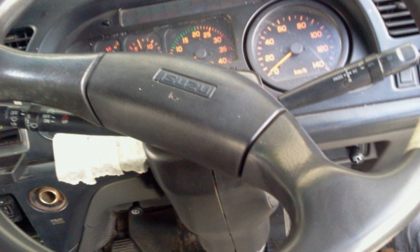 ISUZU FVM 230 แรงม้า ยางเรเดียลไม่มียางใน 18 เส้น