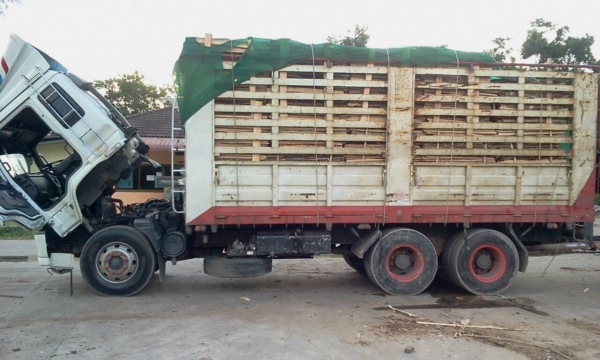 ISUZU FVM 230 แรงม้า ยางเรเดียลไม่มียางใน 18 เส้น