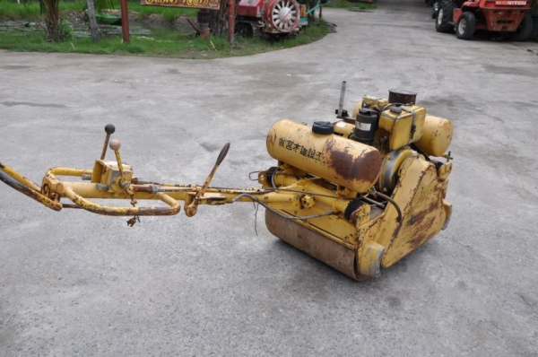 ขาย รถบดดินเดินตาม นำเข้าจากญี่ปุ่น ยังไม่เคยใช้ในไทย 45,000 เท่านั้น!!