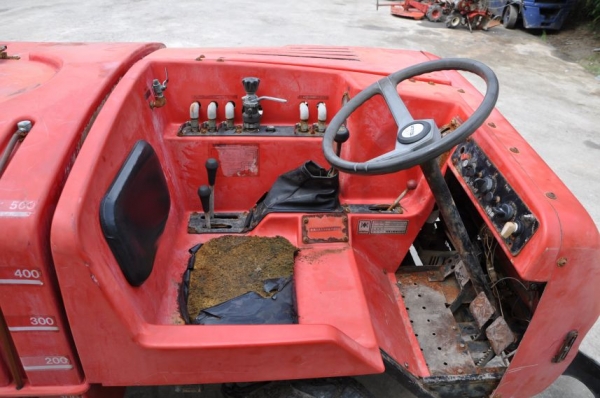 ขายรถฉีดยา mitsubishi ขับ4ล้อ นำเข้าญี่ปุ่นไม่เคยใช้ในไทย 45,000 บาท