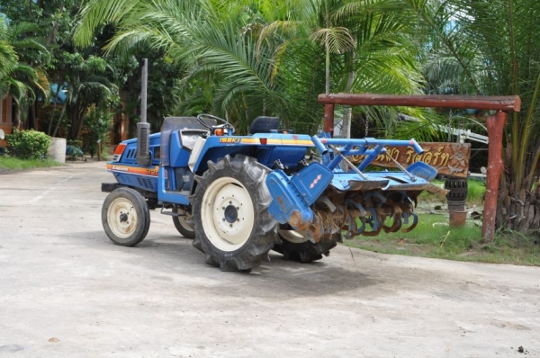 ขายรถไถ iseki 22แรง สภาพสวยเดิมญี่ปุ่นไม่เคยใช้งานในไทย 89,000 บาท