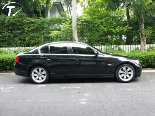 BMW E90 325IA ตัวท็อป รถสวยสภาพใหม่ วิ่งน้อย BMW E90 325IA ตัวท็อป รถสวยสภาพใหม่ วิ่งน้อย