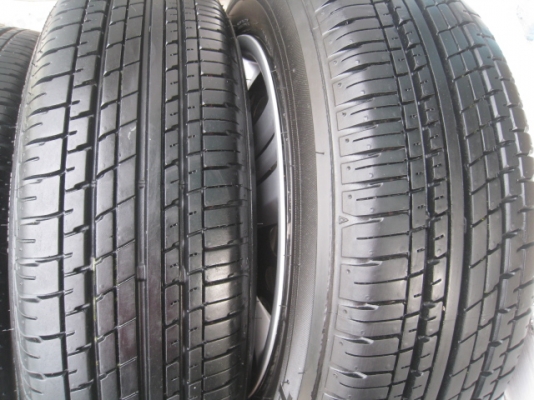 ขายกะทะล้อป้ายแดง Honda jazz + ฝาครอบ + ยางปี 1513  (081-3747940)