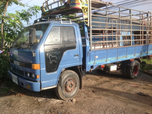 รถ6ล้อ NPR58Lประกอบ เครื่อง4be1 110 คัทซีดี ยางดี พร้อมใช้ โทร0861237456 คุณไก่