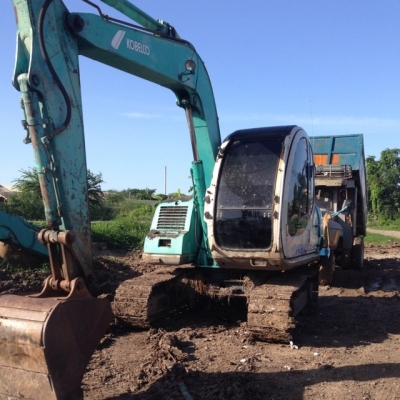 ขายKOBELCO. SK60-5 สภาพดี พร้อมใช้งาน ไฟฟ้าครบ  มีเอกสารใบอินวอย ราคาต่อรองได้