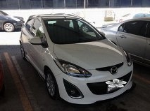 ขาย Mazda 2 ปี 2011 สีขาว Auto
