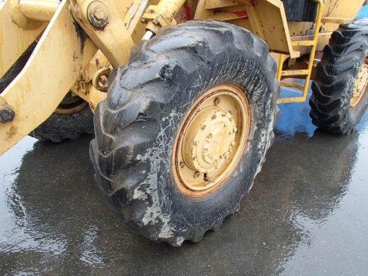 รถตักล้อยาง CAT 920 รถนอกนำเข้า รถสภาพดีมากครับ ใช้งานได้เลย ชั่วโมงน้อย2649 ชม.โทรมานะ 085-9049669