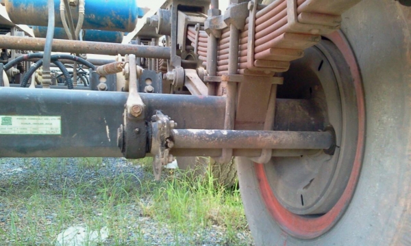 หางก้างปลา PANAS ยางเต็ม พร้อมขายค่ะhttps://www.facebook.com/TruckTakeHome?ref=hl