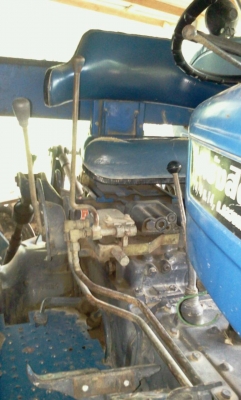 FORD 6610 มีเล่มทะเบียน พร้อมขายค่ะ FORD 6610 มีเล่มทะเบียน พร้อมขายค่ะ