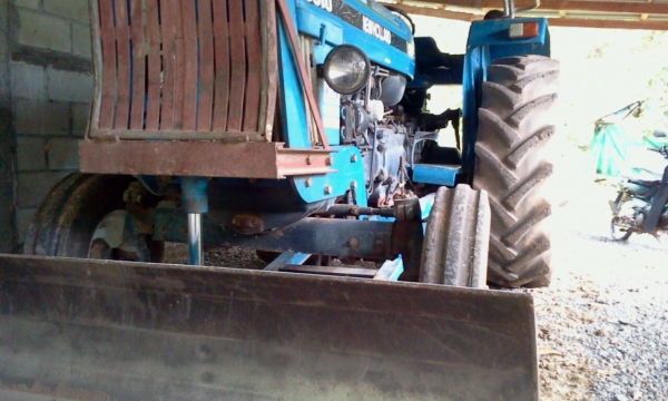 FORD 6610 มีเล่มทะเบียน พร้อมขายค่ะ FORD 6610 มีเล่มทะเบียน พร้อมขายค่ะ