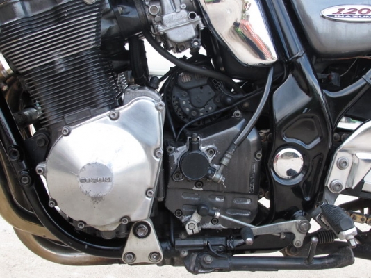 ขาย suzuki inazuma 1200 ปี99 ทะเบียนพร้อมโอน