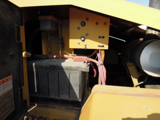 ขายรถตักล้อยาง 910G2 เก่านอกแท้ สามารถเป็นเจ้าของก่อนใคร สนใจโทร 087-3310254 เจี๊ยบค่ะ