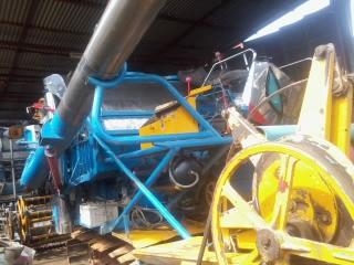 ขายด่วน!รถเกี่ยวข้าวสามชุกการช่าง ลดได้สุดๆเลยคร๊าบ 385,000