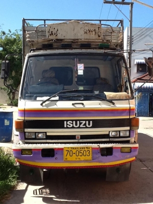 ขายรถบรรทุกสิบล้อ ISUZU Rocky 175