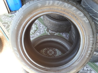 ขายยาง235/55/17 ปี 5010 DUNLOP SP07   1 คู่