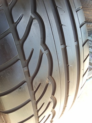 ขายยาง235/55/17 ปี 5010 DUNLOP SP07   1 คู่