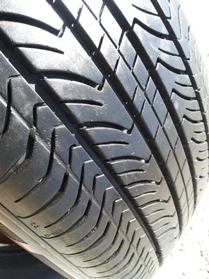 ขายยาง215/60/16 ปี 12 MICHELIN ENERGY  1  ชุด
