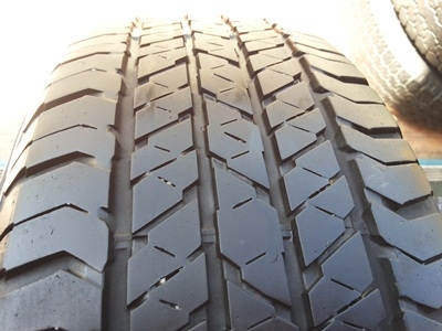 ขายยาง215/65/16 ปี 0411 BRIDGESTONE DUELER H/T684  1  คู่