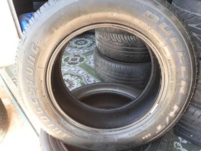 ขายยาง215/65/16 ปี 0411 BRIDGESTONE DUELER H/T684 1 คู่ ขายยาง215/65/16 ปี 0411 BRIDGESTONE DUELER H/T684 1 คู่
