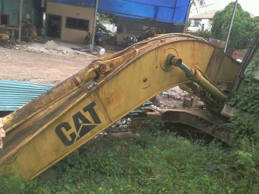 ขายซาก CAT รุ่น 1/ 200 ขายซาก CAT รุ่น 1/ 200