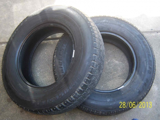 ขายยาง รถไม่นิ่มไม่บวม 205 80 r 16 ปี08