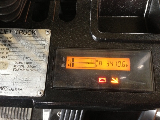 ขาย ฟอล์คลิฟท์ 3.0 ตัน TOYOTA 8FG30  เสา 4 เมตร เกียร์ auto