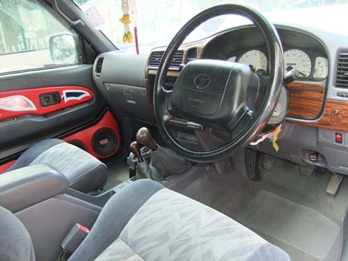 TOYOTA TIGER CAB 3.0 SR5 ปี 2000 ไมล์ขาว ขายด่วน