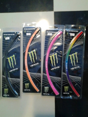 //////// ขายของแต่งหลายอย่าง ราคาถูกๆๆๆๆ //////////