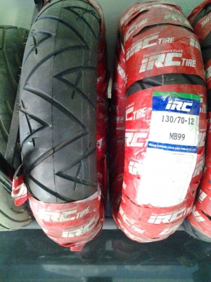 //////// ขายของแต่งหลายอย่าง ราคาถูกๆๆๆๆ //////////