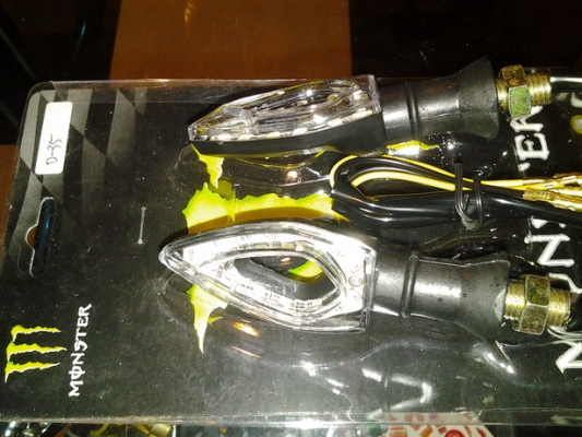 //////// ขายของแต่งหลายอย่าง ราคาถูกๆๆๆๆ //////////